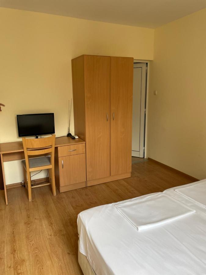 Комплекс За Гости Малки Воден Hotel Malki Voden Exterior foto
