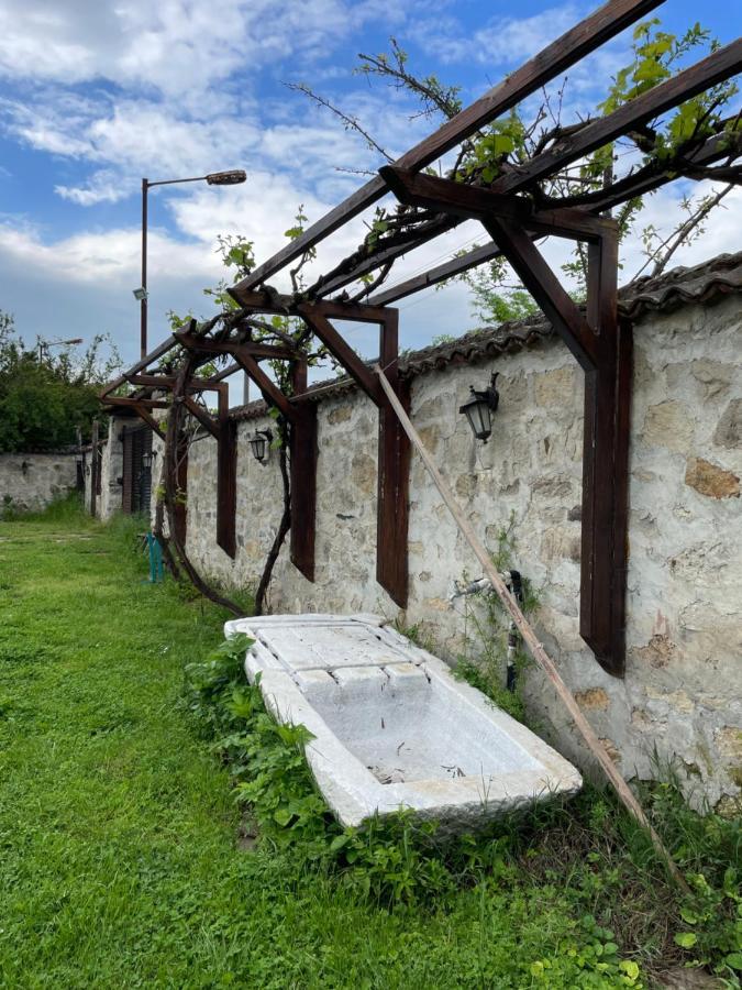 Комплекс За Гости Малки Воден Hotel Malki Voden Exterior foto